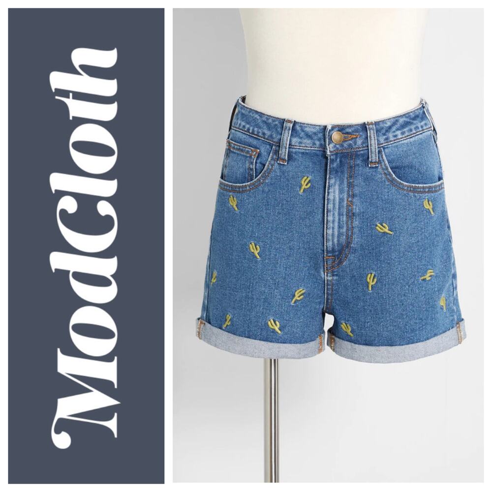 NEW Modcloth Cactus Embroidered Prickle My Fancy High Rise Jean Shorts Size 28 - Picture 2 of 5
